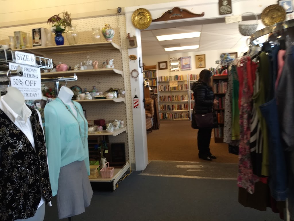 Village Thrift | 12436 Warwick Blvd, Newport News, VA 23606, USA | Phone: (757) 310-6751