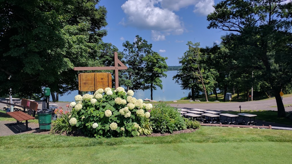 Luck Municipal Golf Course | Big Butternut Lake Park, 1520 S Shore Dr, Luck, WI 54853, USA | Phone: (715) 472-2939