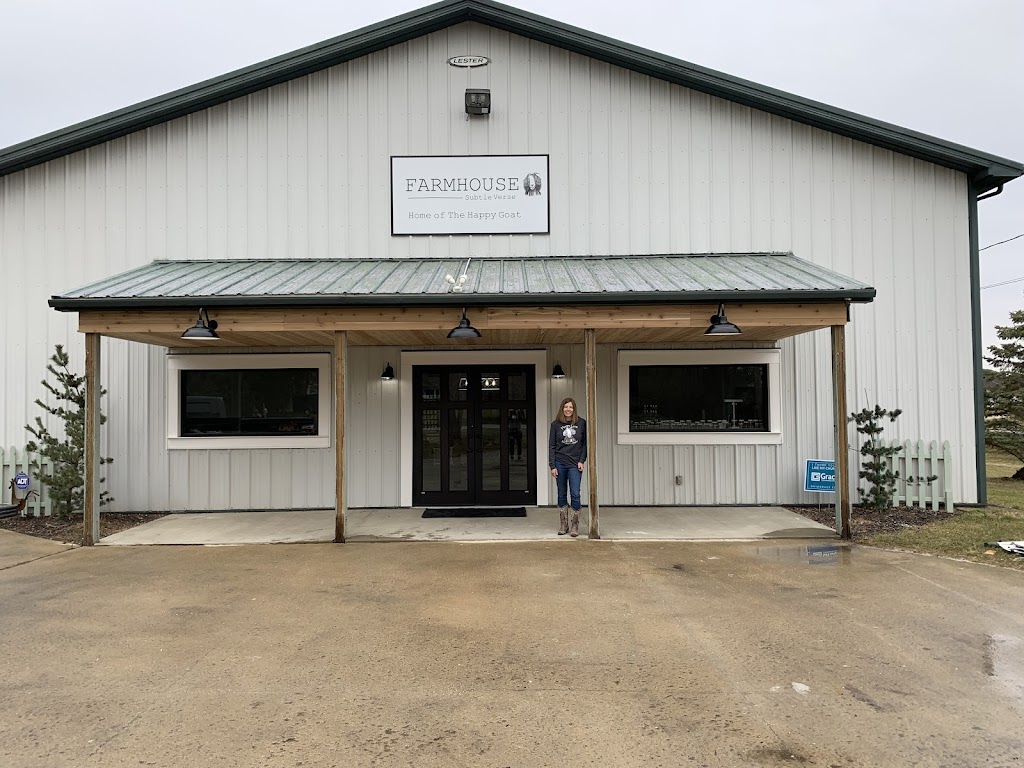 Farmhouse Subtle Verse | 2800 S. St, OH-100, Tiffin, OH 44883, USA | Phone: (317) 432-2527