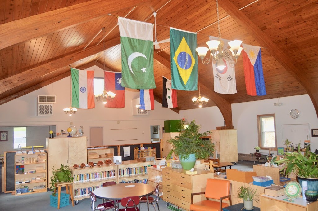 Alexandria Montessori School | 175 E Franklin St, Dayton, OH 45459, USA | Phone: (937) 435-5392