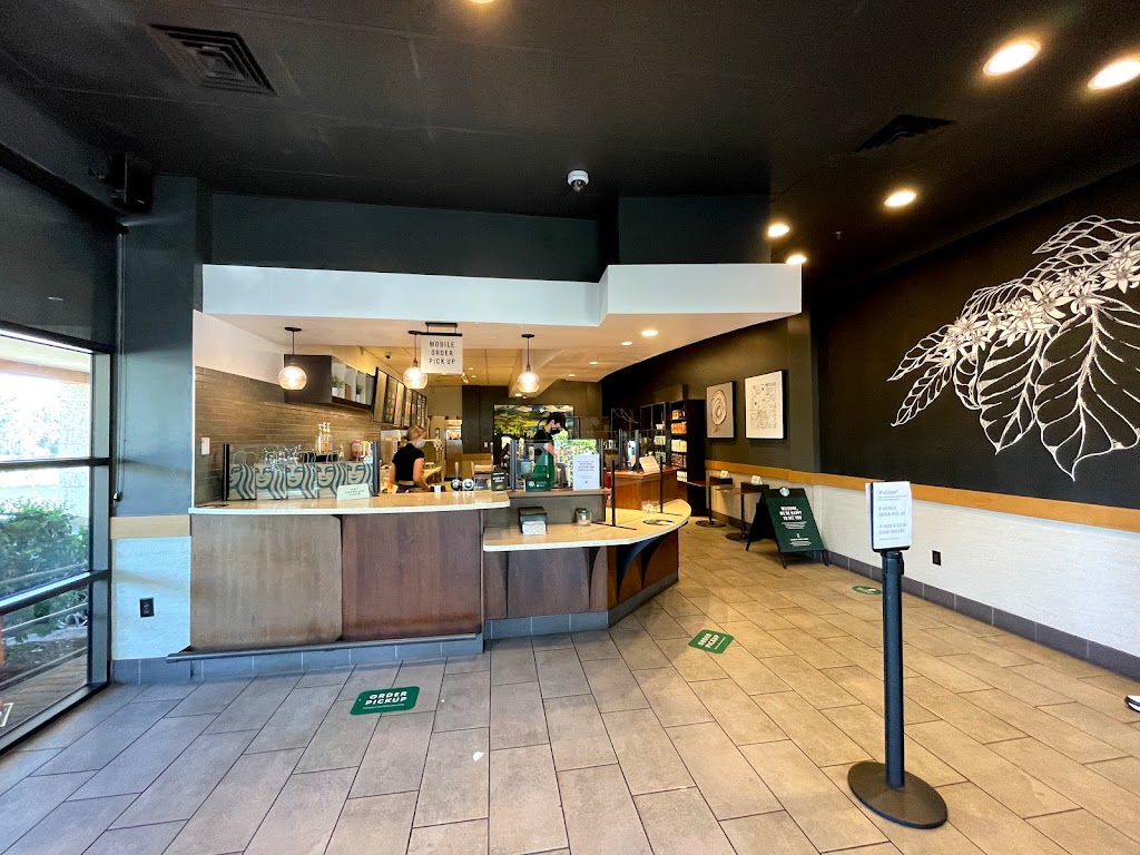 Starbucks - cafe  | Photo 5 of 10 | Address: 26342 Oso Pkwy, Mission Viejo, CA 92691, USA | Phone: (949) 348-0618