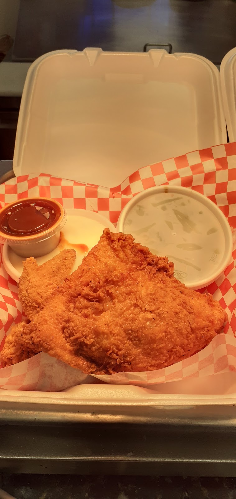 Mueths Tavern | 2 S Main St, Smithton, IL 62285, USA | Phone: (618) 277-8309