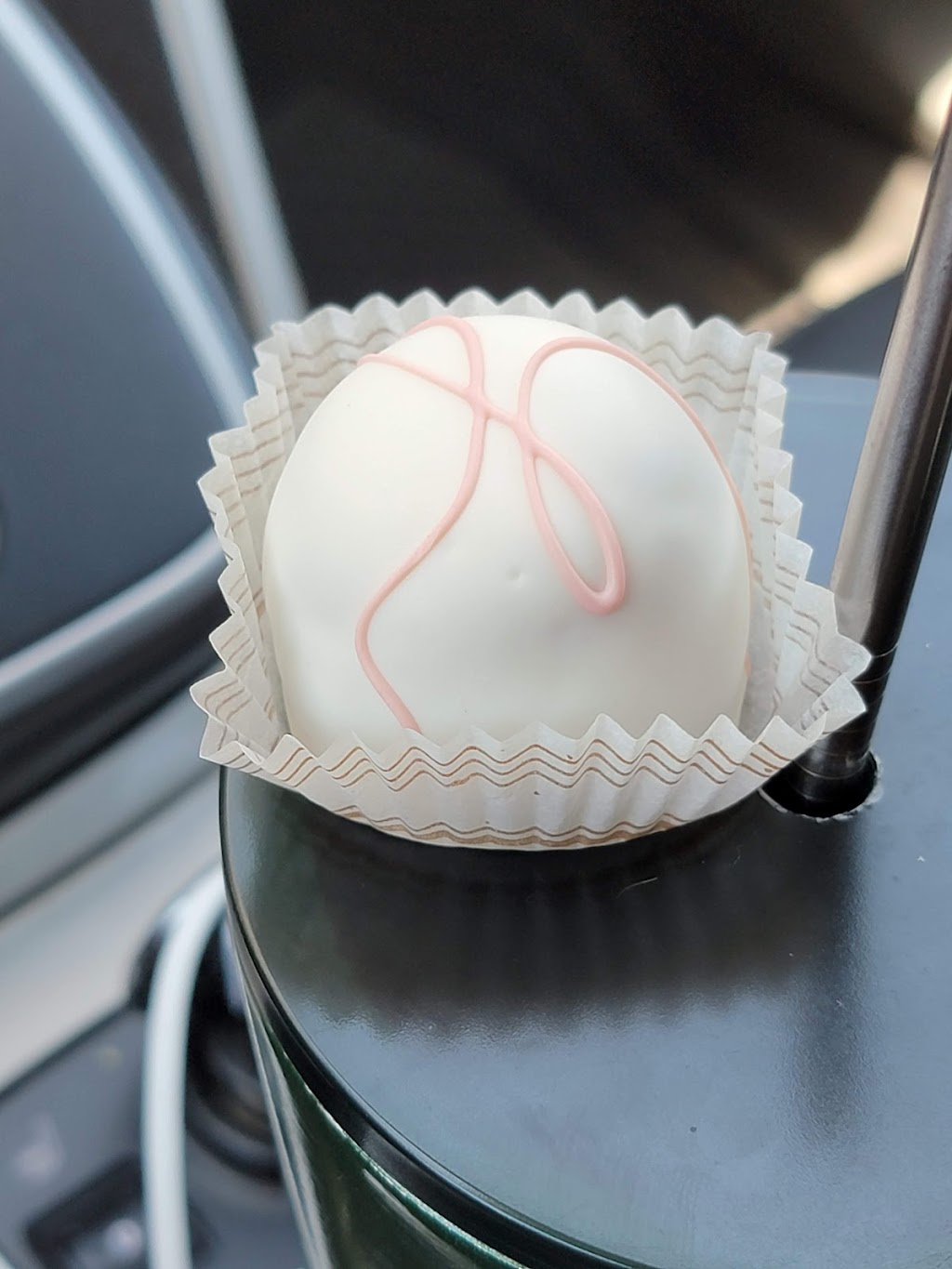 Austin Cake Ball | 5310 Burnet Rd Suite #107, Austin, TX 78756, USA | Phone: (512) 826-4824