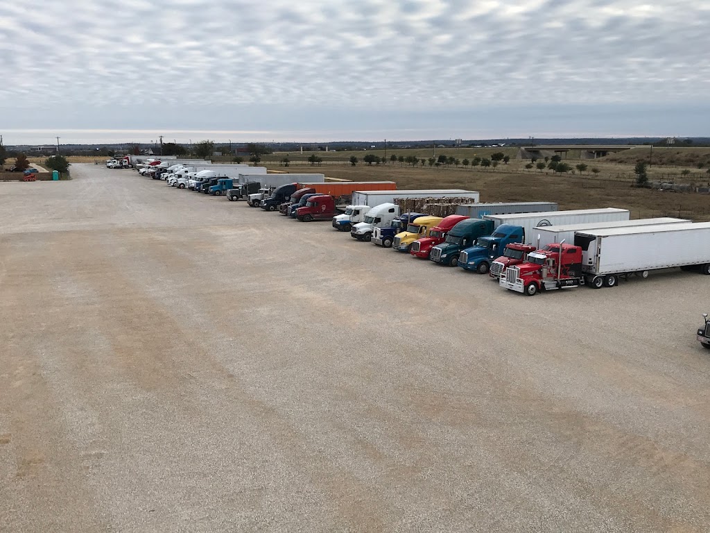 Premier Truck Parking | 2001 Co Rd 118, Hutto, TX 78634, USA | Phone: (512) 716-9047