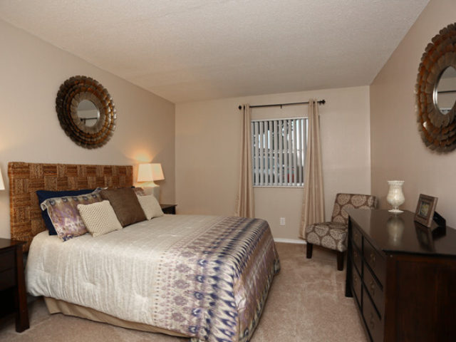 Southwest Crossing Apartments | 7851 Bandero Dr, St. Louis, MO 63111, USA | Phone: (314) 638-9060