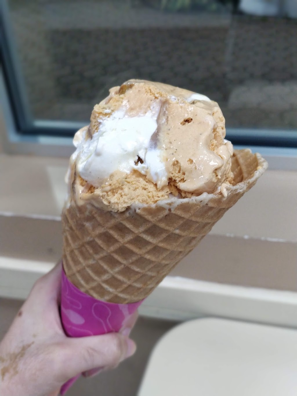 Baskin-Robbins | 100 N Broadway, Hicksville, NY 11801, USA | Phone: (516) 932-3594