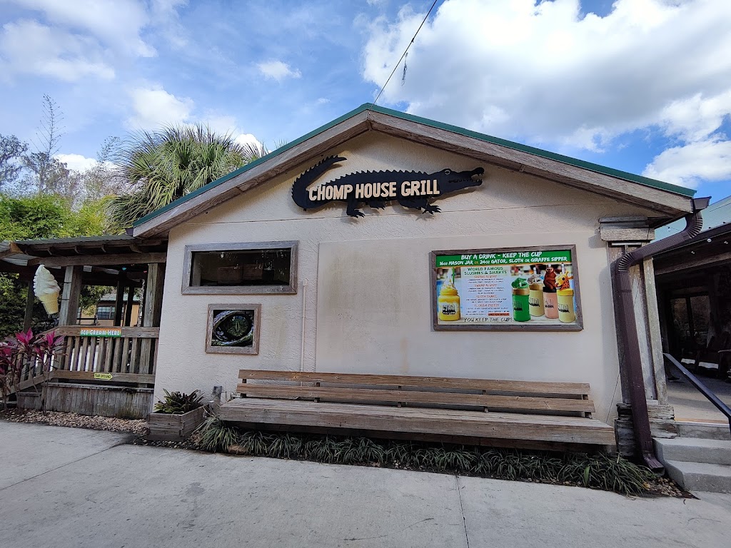 Chomp House Grill | 3301 Lake Cypress Rd, Kenansville, FL 34739, USA | Phone: (407) 957-3135