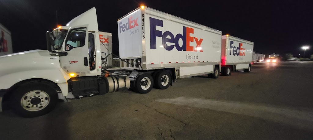 FedEx Ground | 4117 McKinney Falls Pkwy, Austin, TX 78744 | Phone: (800) 463-3339