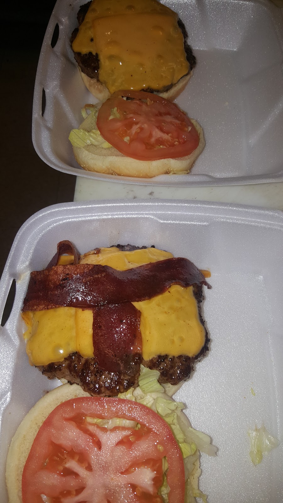 Omars Seafood & Grill | 12520 St Clair Ave., Cleveland, OH 44108, USA | Phone: (216) 451-2098