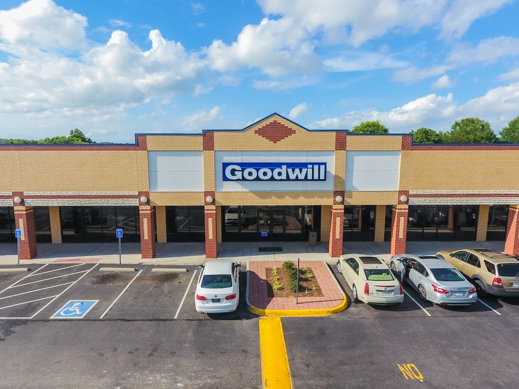 Goodwill of Central and Coastal Virginia | 6540 Hampton Roads Pkwy, Suffolk, VA 23435, USA | Phone: (757) 215-9520