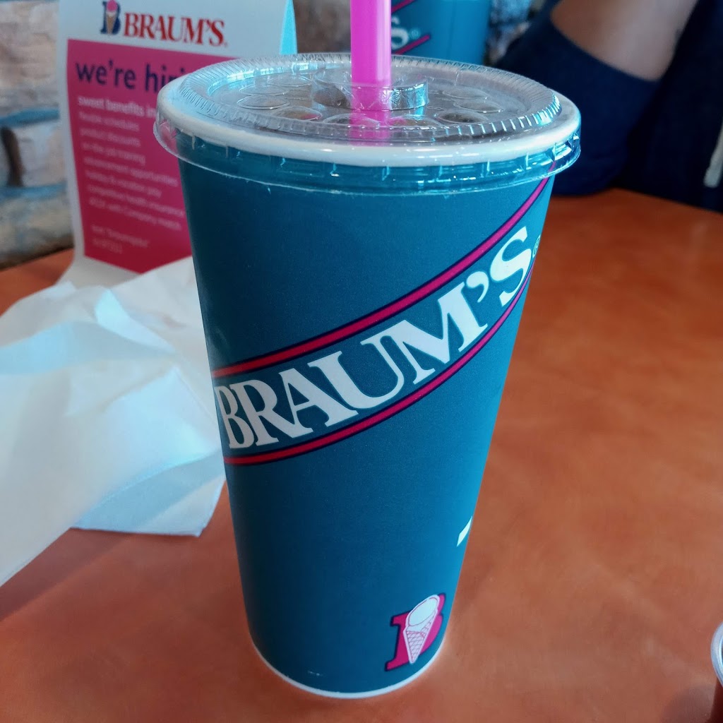 Braums Ice Cream & Dairy Store | 7512 S May Ave, Oklahoma City, OK 73159, USA | Phone: (405) 685-7522