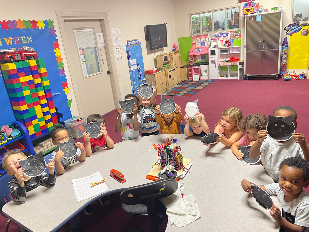 Lil Raskals Child Care + Learning Center | 7120 Charbonneau St, Fort Worth, TX 76135 | Phone: (817) 238-0800