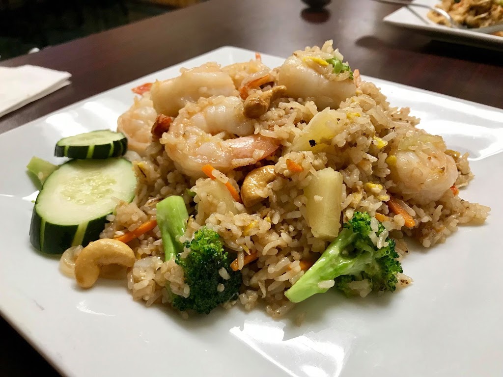 Nois Thai Kitchen | 524-526 Milton Way, St Helens, OR 97051 | Phone: (971) 222-4817