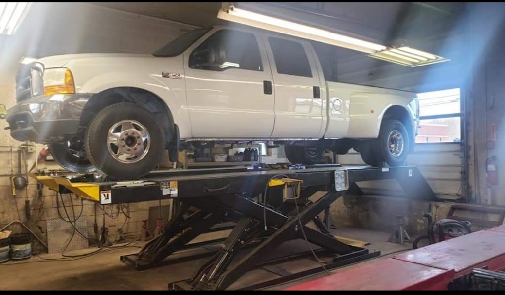 Monroe Collision Service Inc | 1210 N Telegraph Rd, Monroe, MI 48162, USA | Phone: (734) 241-0939