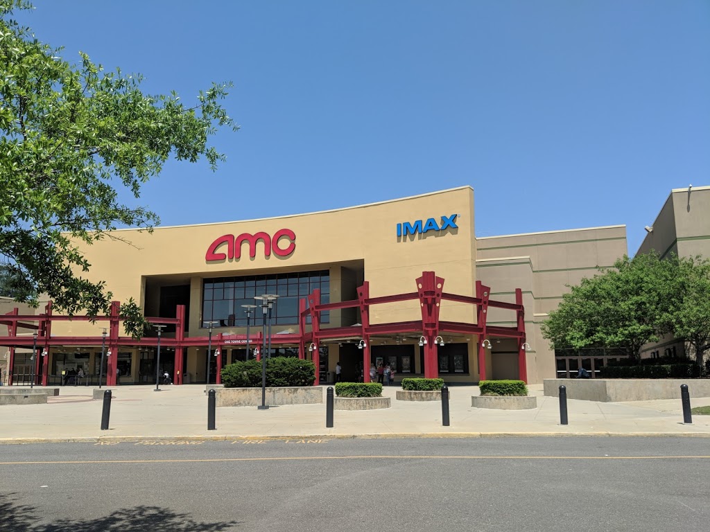 AMC Hampton Towne Centre 24 1 Towne Centre Way, Hampton, VA 23666