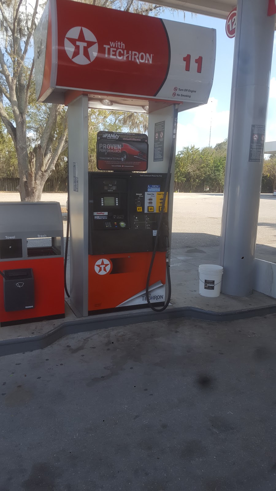 Texaco | 19 E Rd, Sarasota, FL 34240, USA | Phone: (941) 377-3262