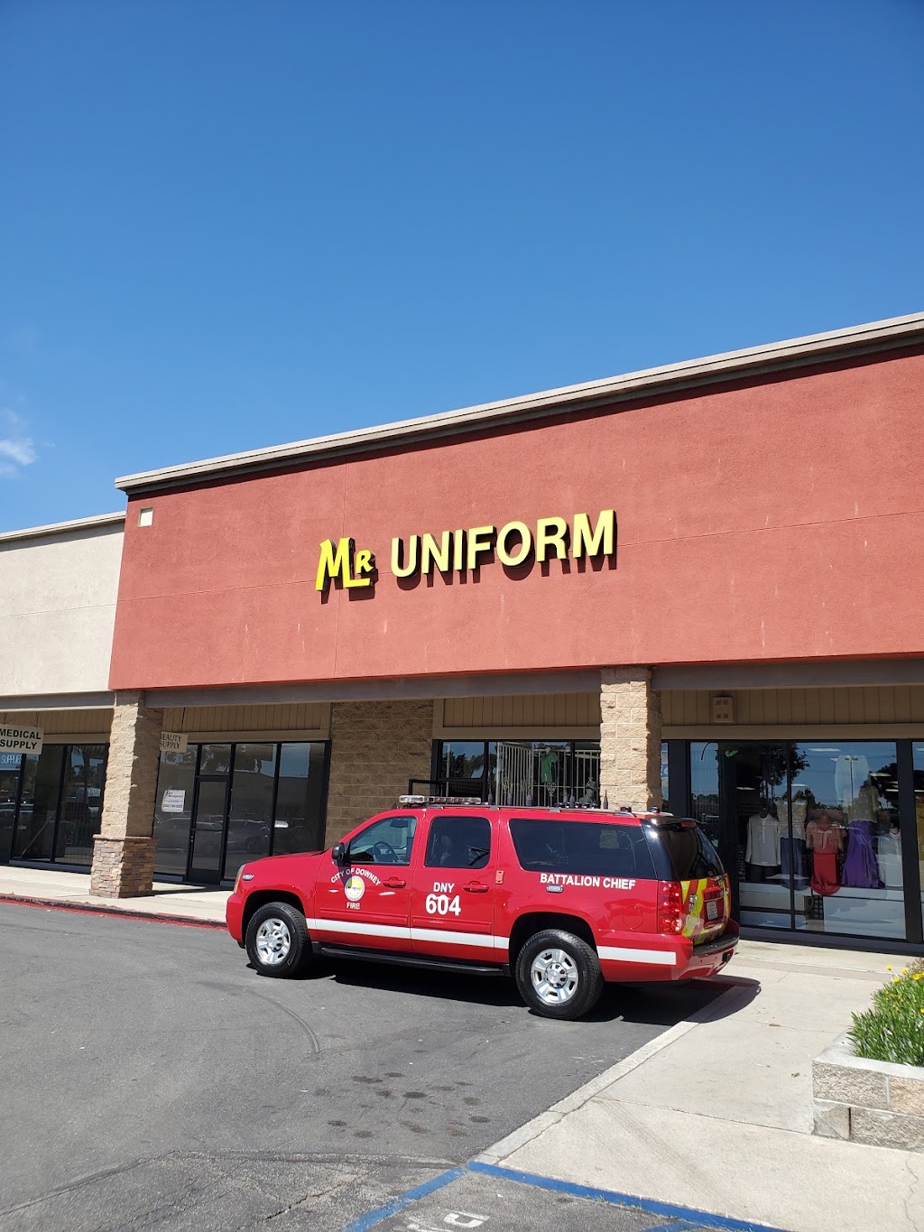 Mr. Uniform | 11827 Artesia Blvd, Artesia, CA 90701, USA | Phone: (562) 402-4188