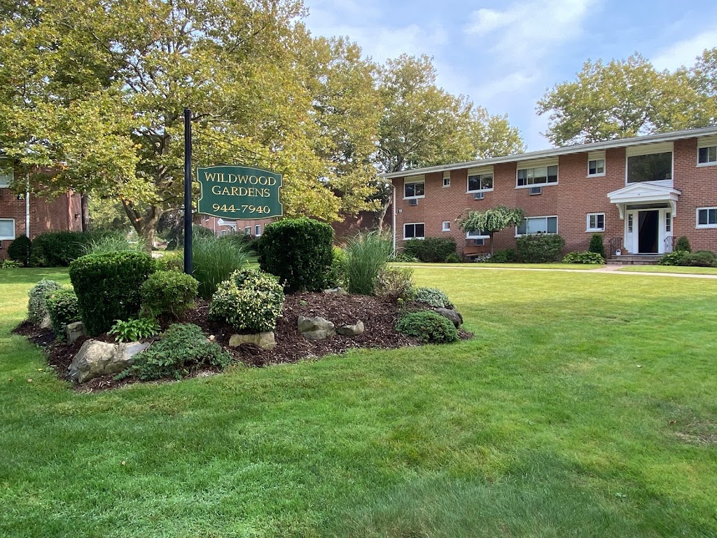 Wildwood & Soundview Garden Apartments | 7 Wildwood Gardens, Port Washington, NY 11050, USA | Phone: (516) 944-7940