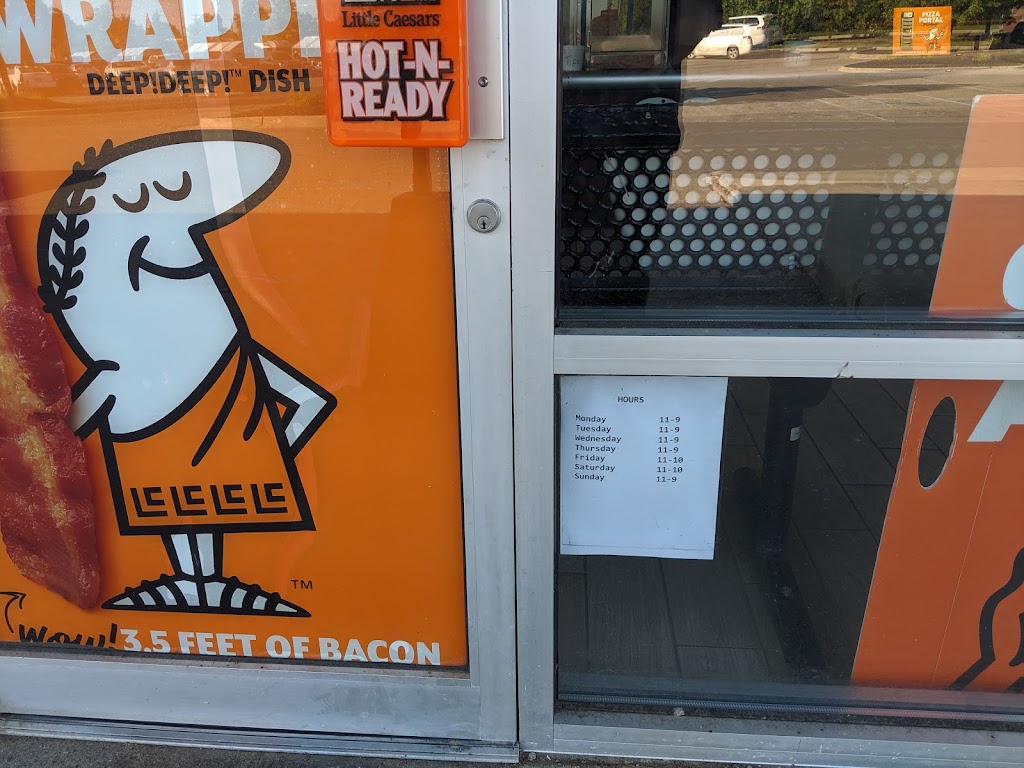 Little Caesars Pizza | 66858 Gratiot Ave, Richmond, MI 48062, USA | Phone: (586) 727-3685