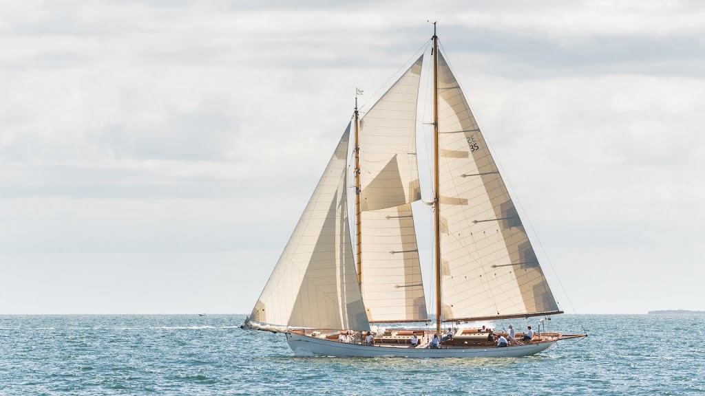 Sperry Sails | 278 Elm St, Dartmouth, MA 02748, USA | Phone: (774) 202-2871