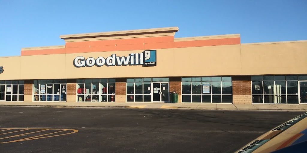 Goodwill Industries - Maysville Rd Store | 10540 Maysville Rd, Fort Wayne, IN 46835, USA | Phone: (260) 748-0294