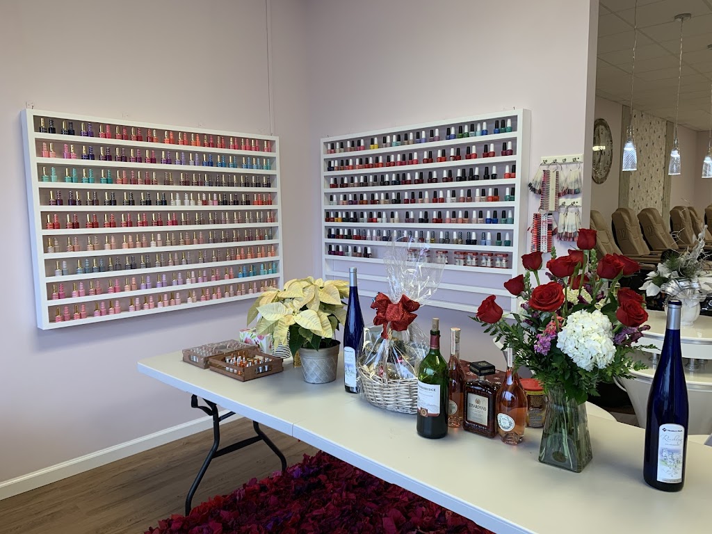 Blossom Nail Spa | 15860 Manchester Rd, Ellisville, MO 63011 | Phone: (636) 220-2633