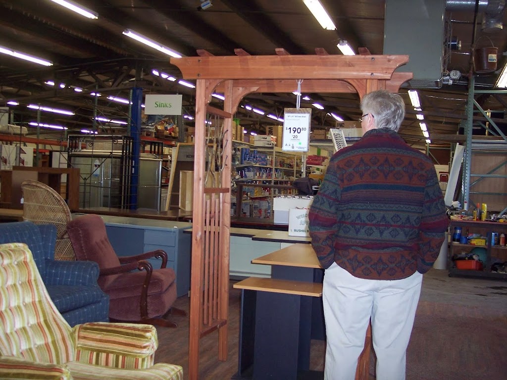St. Croix Falls ReStore | 2201 US-8, St Croix Falls, WI 54024, USA | Phone: (715) 483-2700