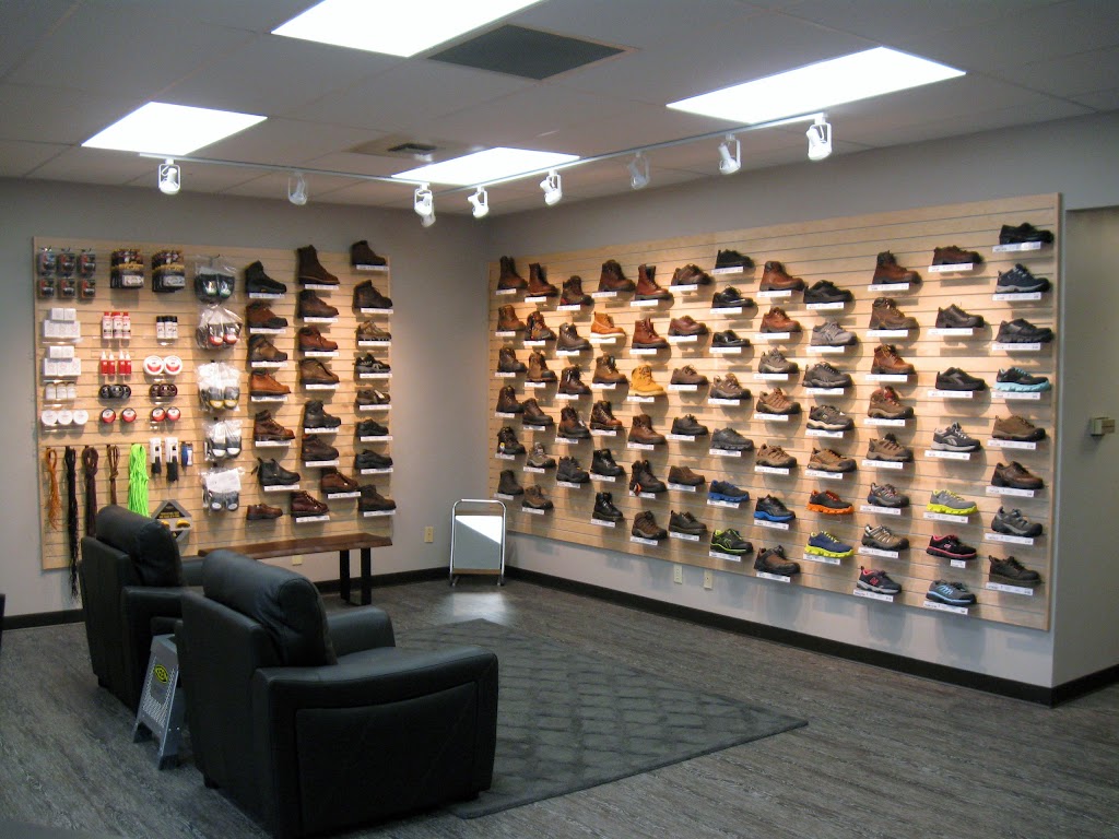 Vanderloop Shoes Inc. - Milwaukee | 11938 W Silver Spring Dr, Milwaukee, WI 53225, USA | Phone: (414) 393-1411