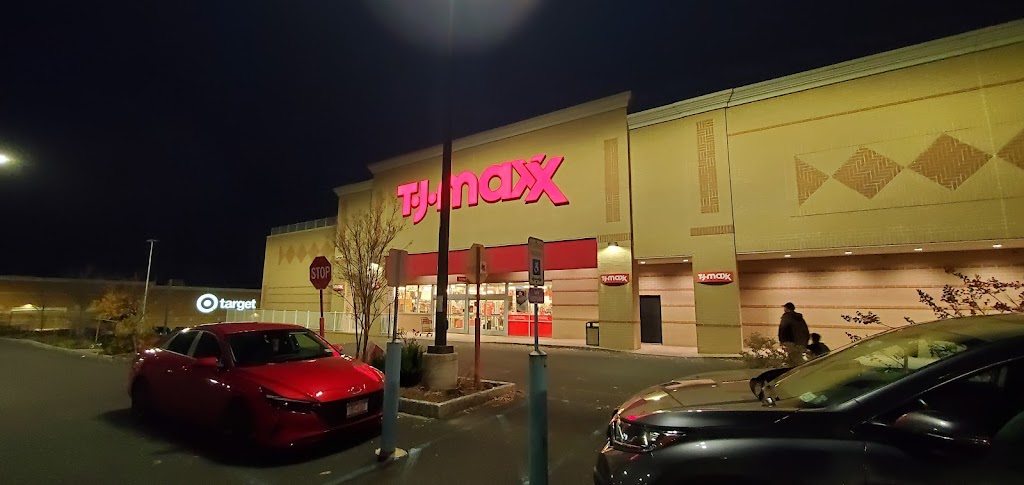 T.J. Maxx | 245 Bricktown Way, Staten Island, NY 10309, USA | Phone: (347) 983-4126