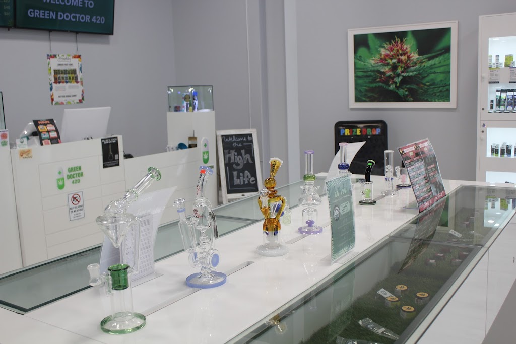 Green Doctor 420 | 2424 NW150th St Suite 3, Oklahoma City, OK 73134, USA | Phone: (405) 242-3477