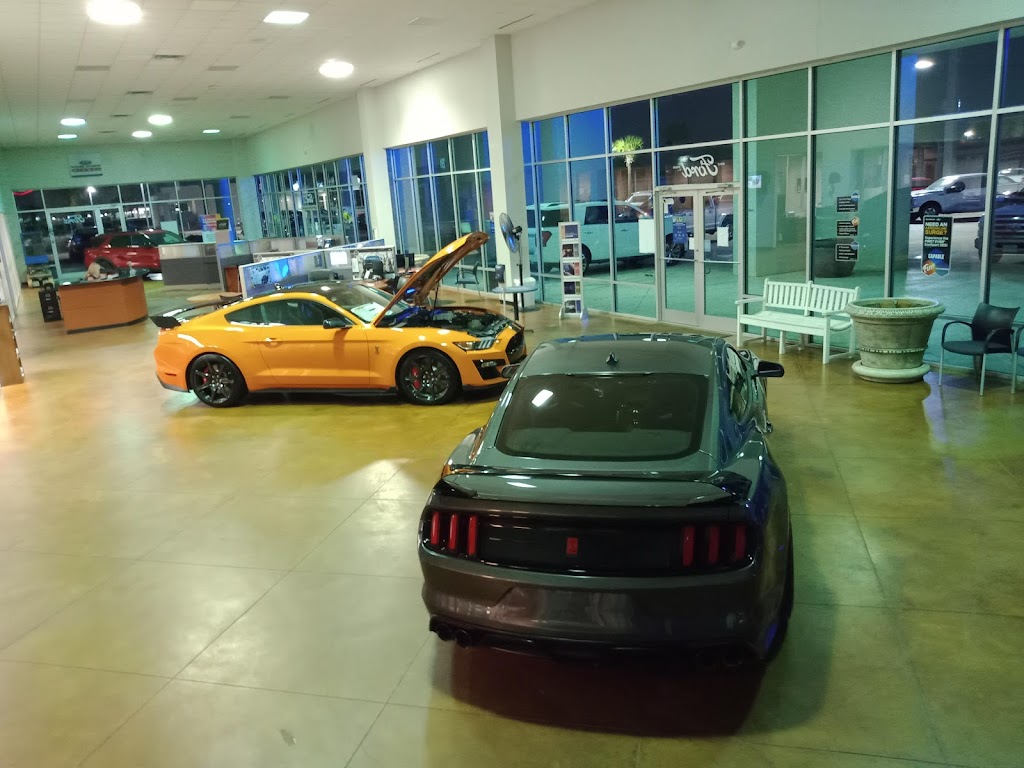 Sames Kingsville Ford | 2501 US-77, Kingsville, TX 78363, USA | Phone: (361) 592-2661