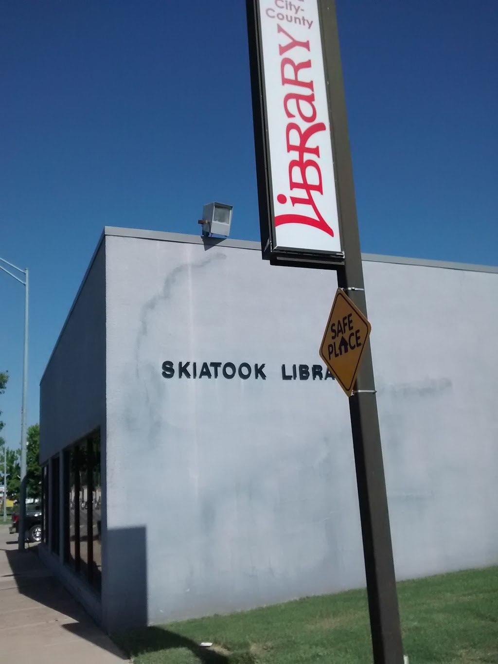 Skiatook Public Library | 316 Wc Rogers Blvd, Skiatook, OK 74070, USA | Phone: (918) 549-7323