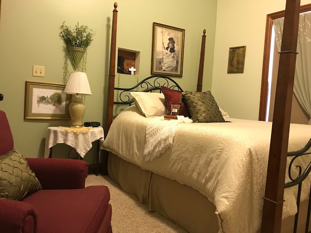 Brick Ark Inn Bed & Breakfast | 215 N Orange St, Albion, IN 46701 | Phone: (260) 636-6181