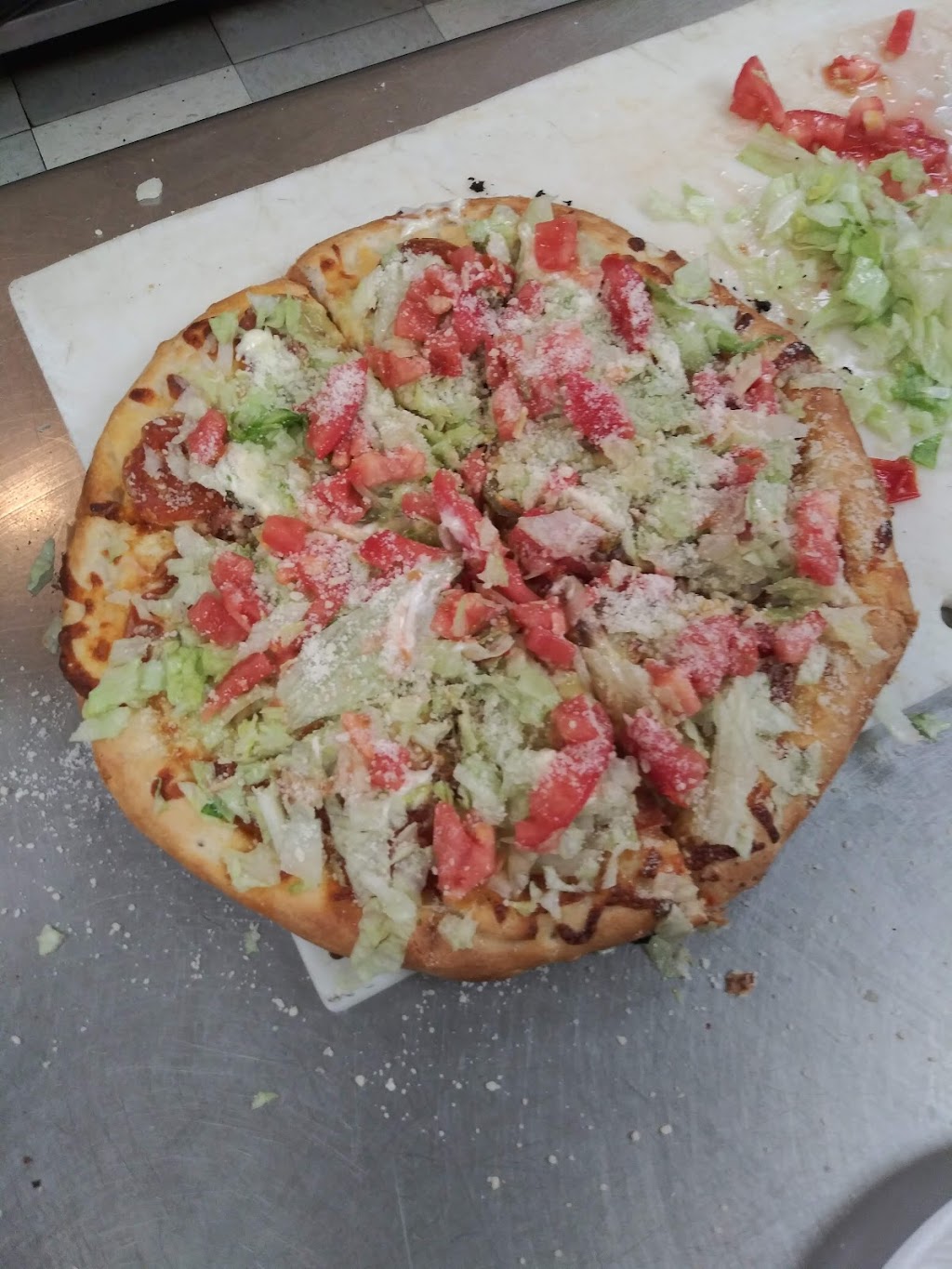 Hollywood Pizza & Subs | 123 S Main St, Broadway, NC 27505, USA | Phone: (919) 258-0582