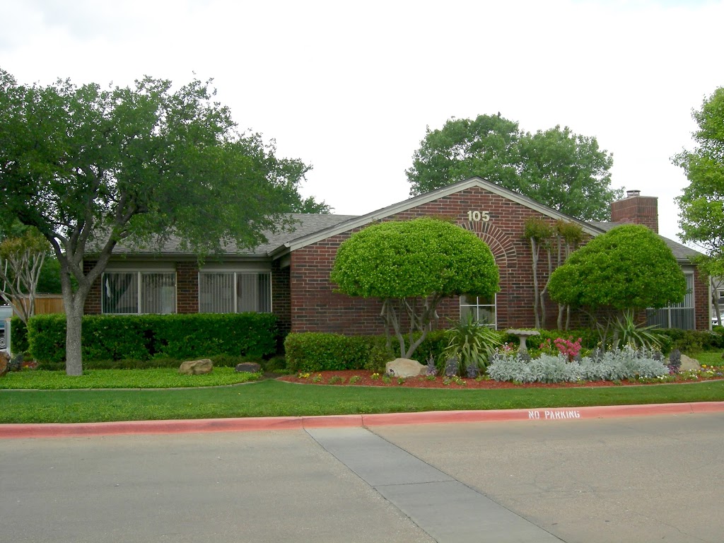 Charter Oak Apartments | 105 E Harwood Rd, Euless, TX 76039, USA | Phone: (817) 587-6936