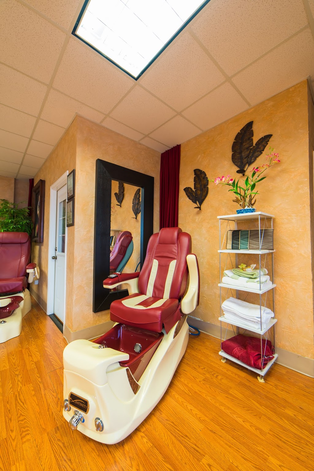 Lexor Spa Services Center | 9780 Walnut St # 410, Dallas, TX 75243, USA | Phone: (214) 575-3920