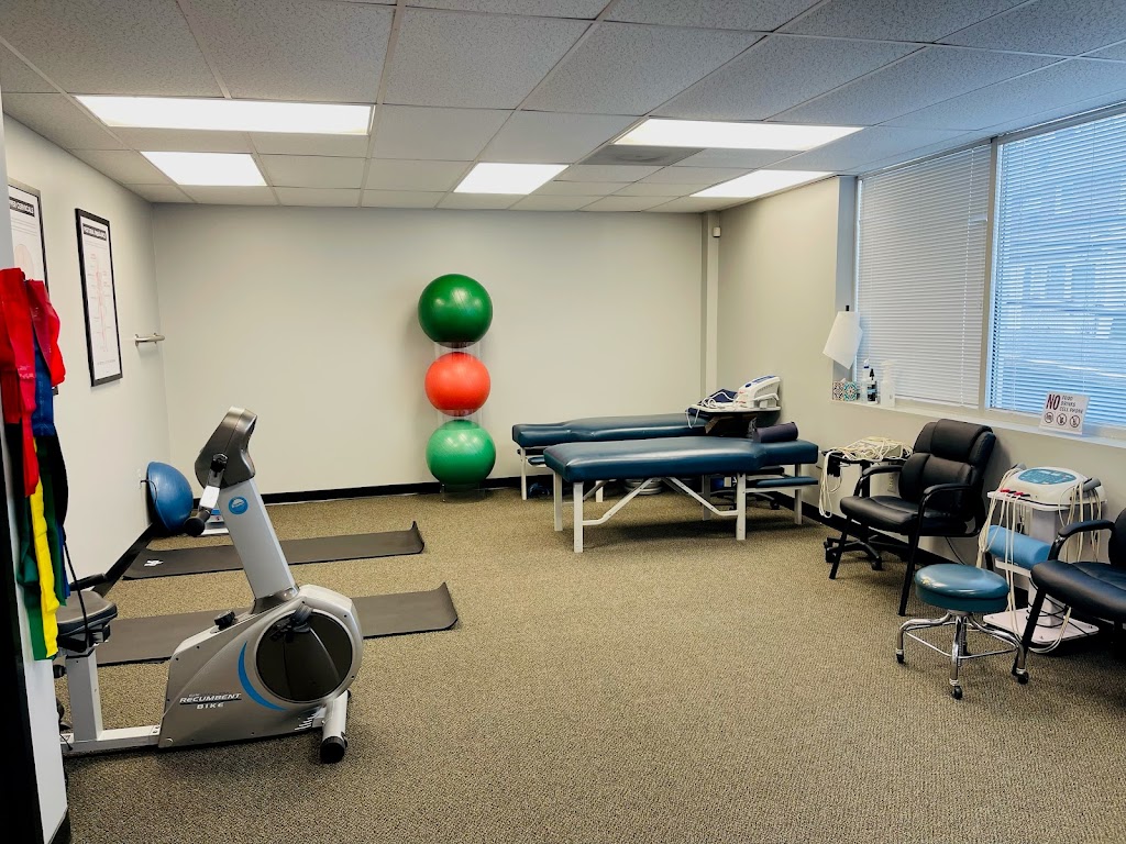 Advanced Chiropractic and Physical Therapy | 3350 Wilkens Ave #101, Baltimore, MD 21229, USA | Phone: (410) 737-8193