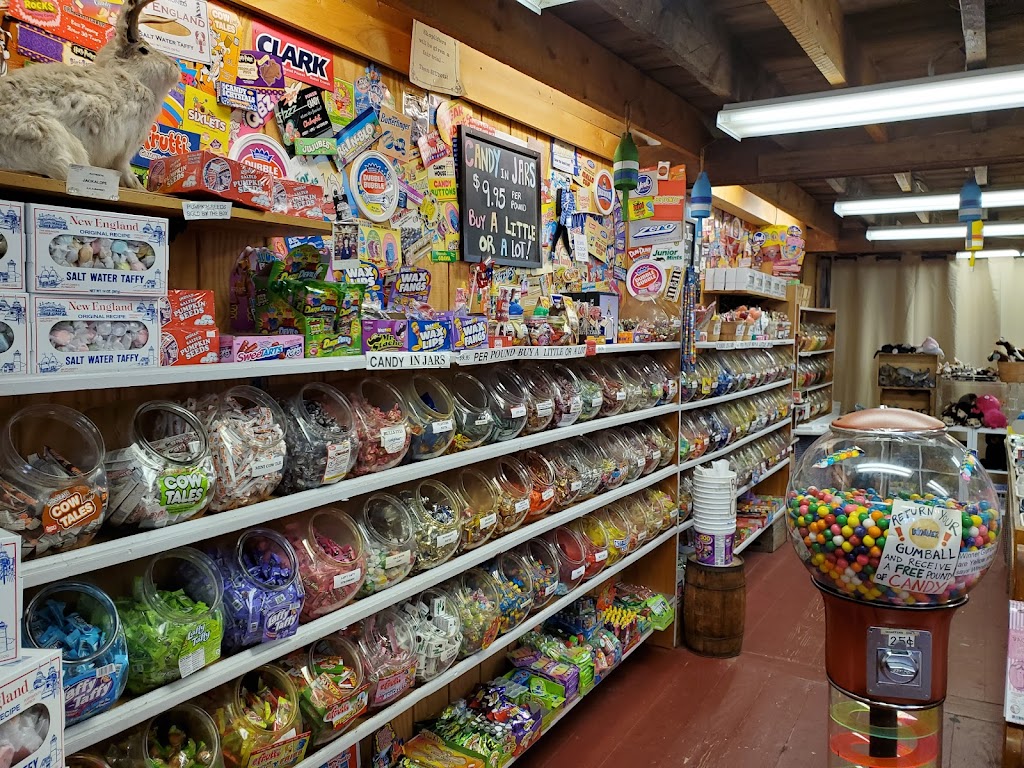 Bearskin Neck Country Store | 40 Bearskin Neck, Rockport, MA 01966, USA | Phone: (978) 546-3620