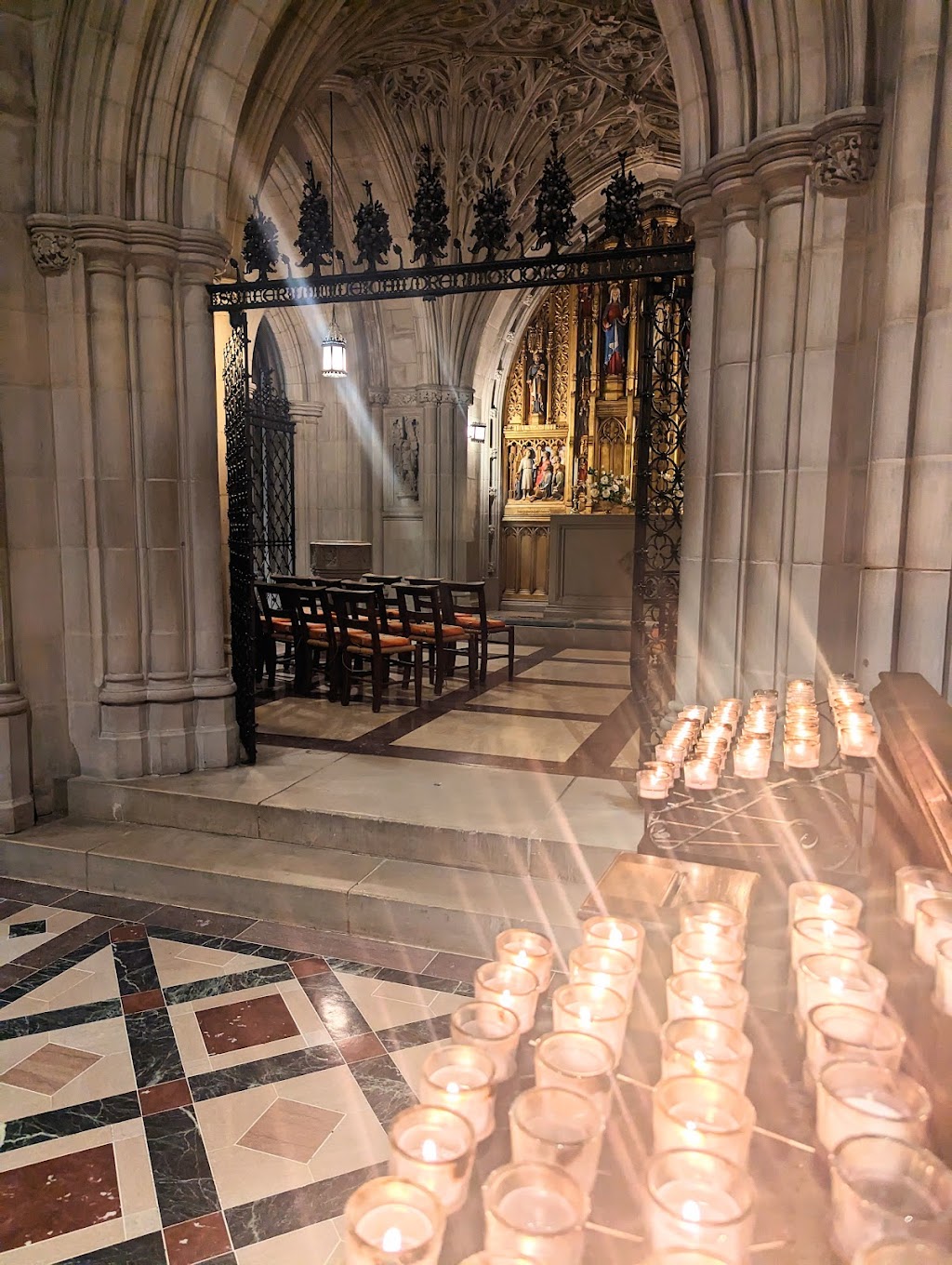 Washington National Cathedral | 3101 Wisconsin Ave NW, Washington, DC 20016, USA | Phone: (202) 537-6200