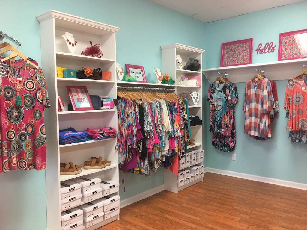 Sandis Styles Fashion Boutique | 648 Point Pleasant Rd, Eminence, KY 40019, USA | Phone: (502) 593-5310