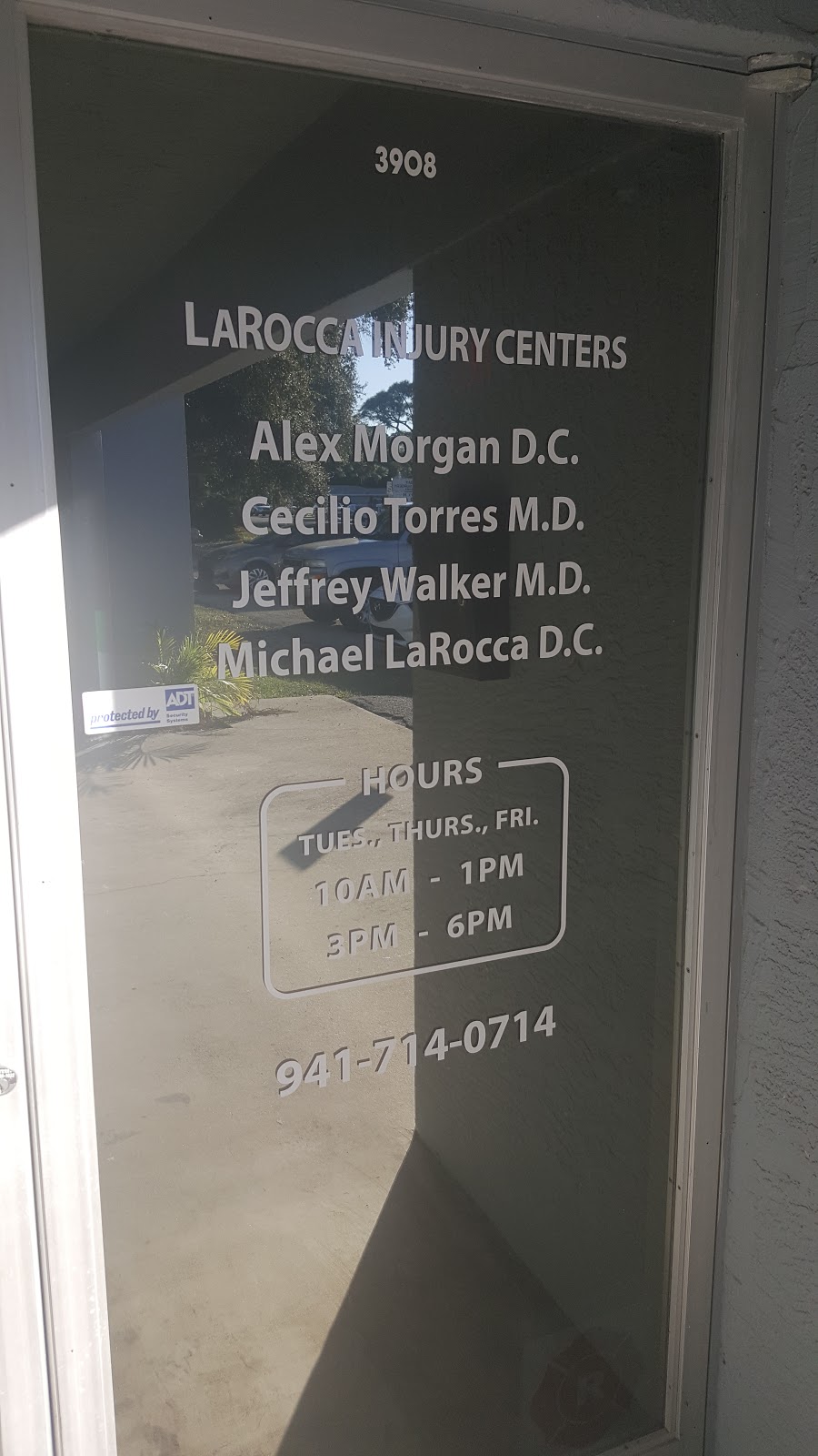 LaRocca Injury Centers, LLC - Bradenton | 3908 9th Ave W, Bradenton, FL 34205, USA | Phone: (941) 714-0714
