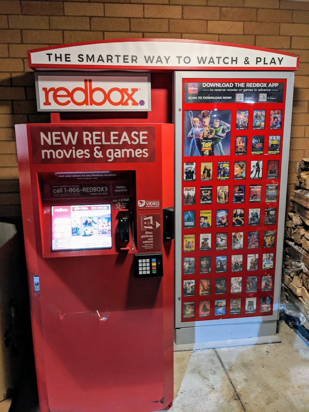 Redbox | 12164 Lebanon Rd, Sharonville, OH 45241, USA | Phone: (866) 733-2693