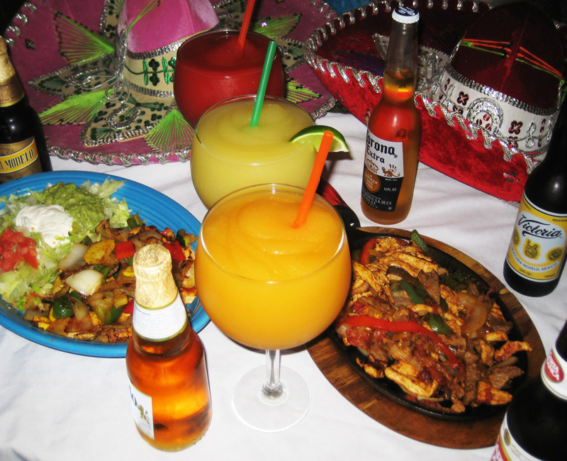 Fiesta Mexicana Holly Springs | 428 Village Walk Dr, Holly Springs, NC 27540, USA | Phone: (919) 346-1330