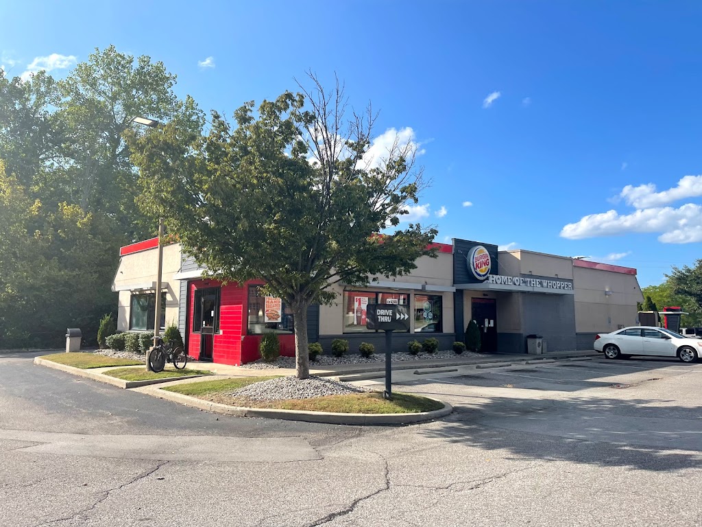 Burger King | 6902 Dixie Hwy, Louisville, KY 40258, USA | Phone: (502) 935-7512