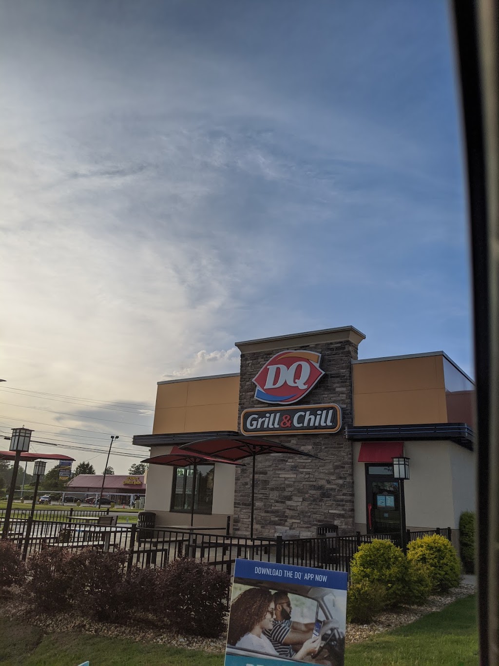 Dairy Queen Grill & Chill | 3143 US-280, Alexander City, AL 35010 | Phone: (256) 496-0404