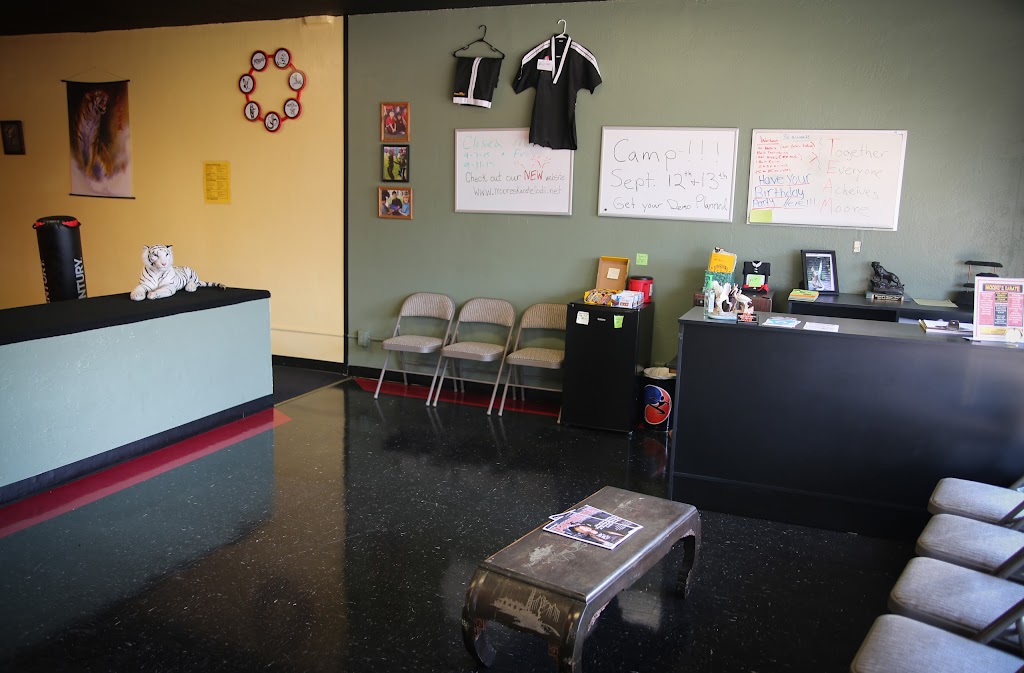 Moores Karate | 1317 W Lockeford St, Lodi, CA 95242, USA | Phone: (209) 369-8395