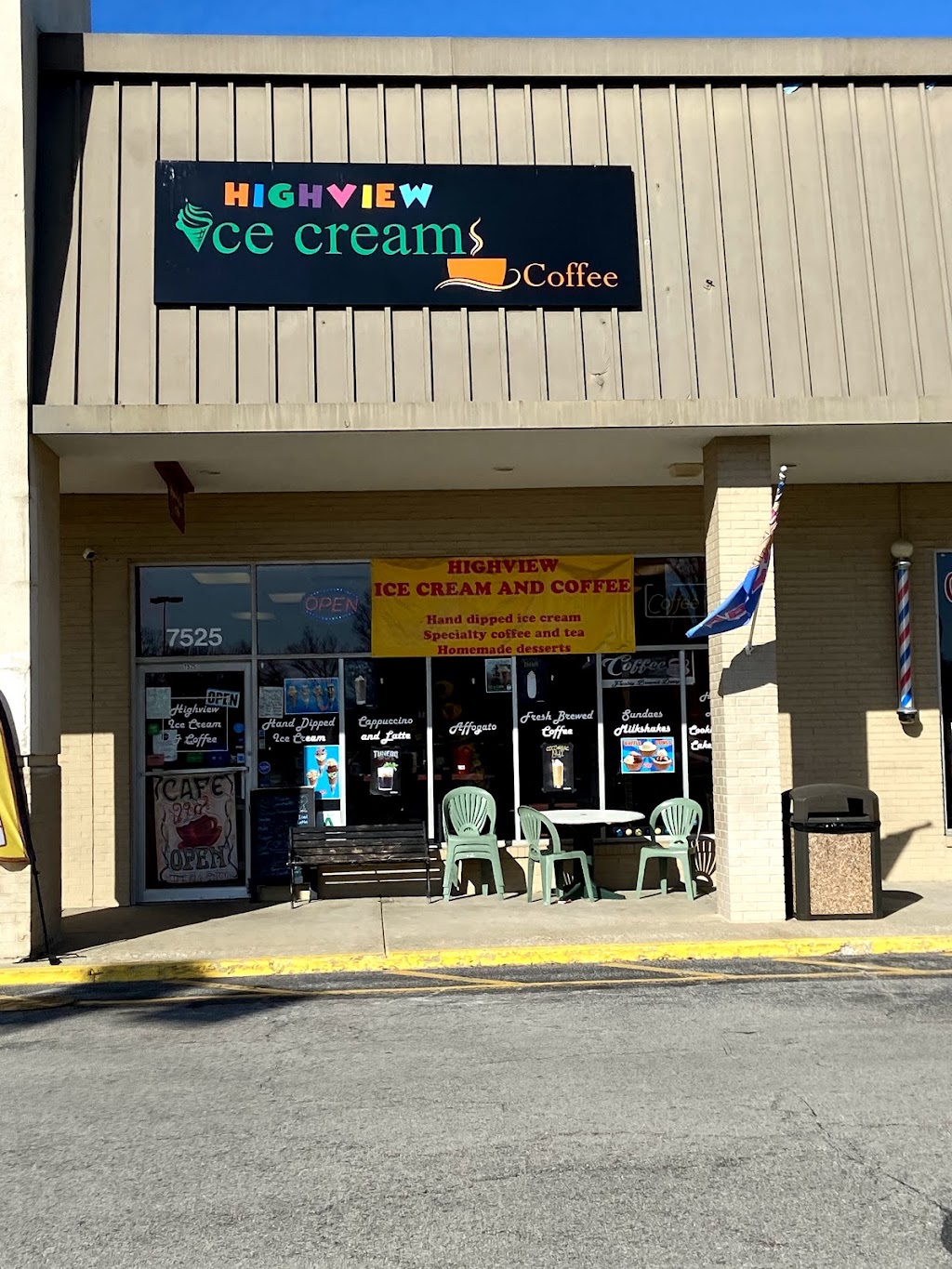 Highview Ice Cream and Coffee | 7525 Outer Loop, Louisville, KY 40228, USA | Phone: (502) 618-3809