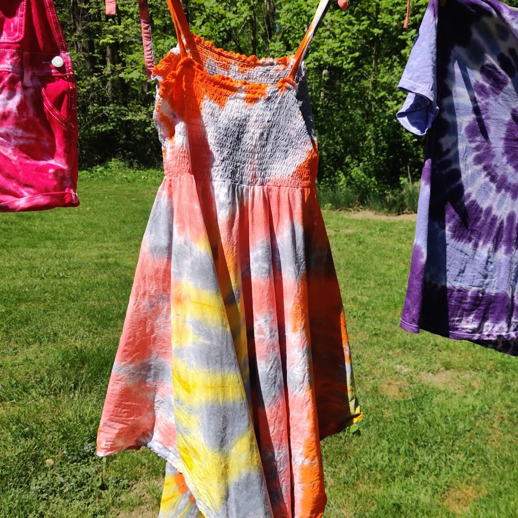 Grandma Kims Tie Dye | 3770A Starling Rd, Bethel, OH 45106, USA | Phone: (513) 739-1711