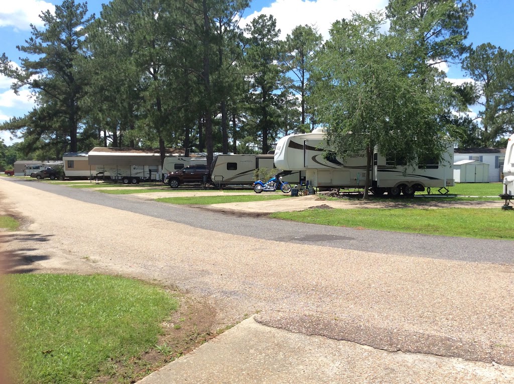 Bakers Mobile Home & RV Park | 879 US-61, Jackson, LA 70748, USA | Phone: (225) 936-9154