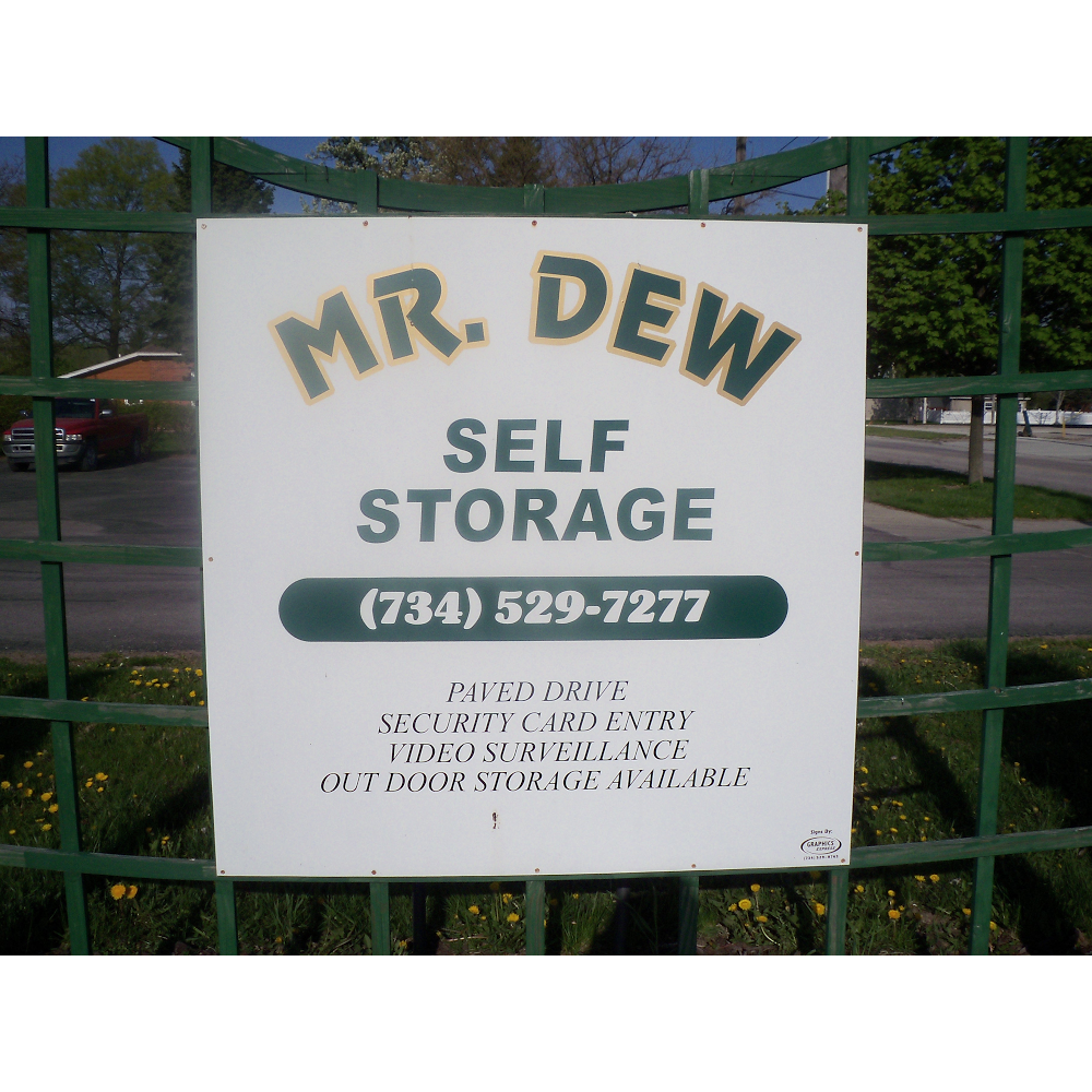 Mr Dew Storage | 612 E Main St, Dundee, MI 48131, USA | Phone: (734) 529-7277